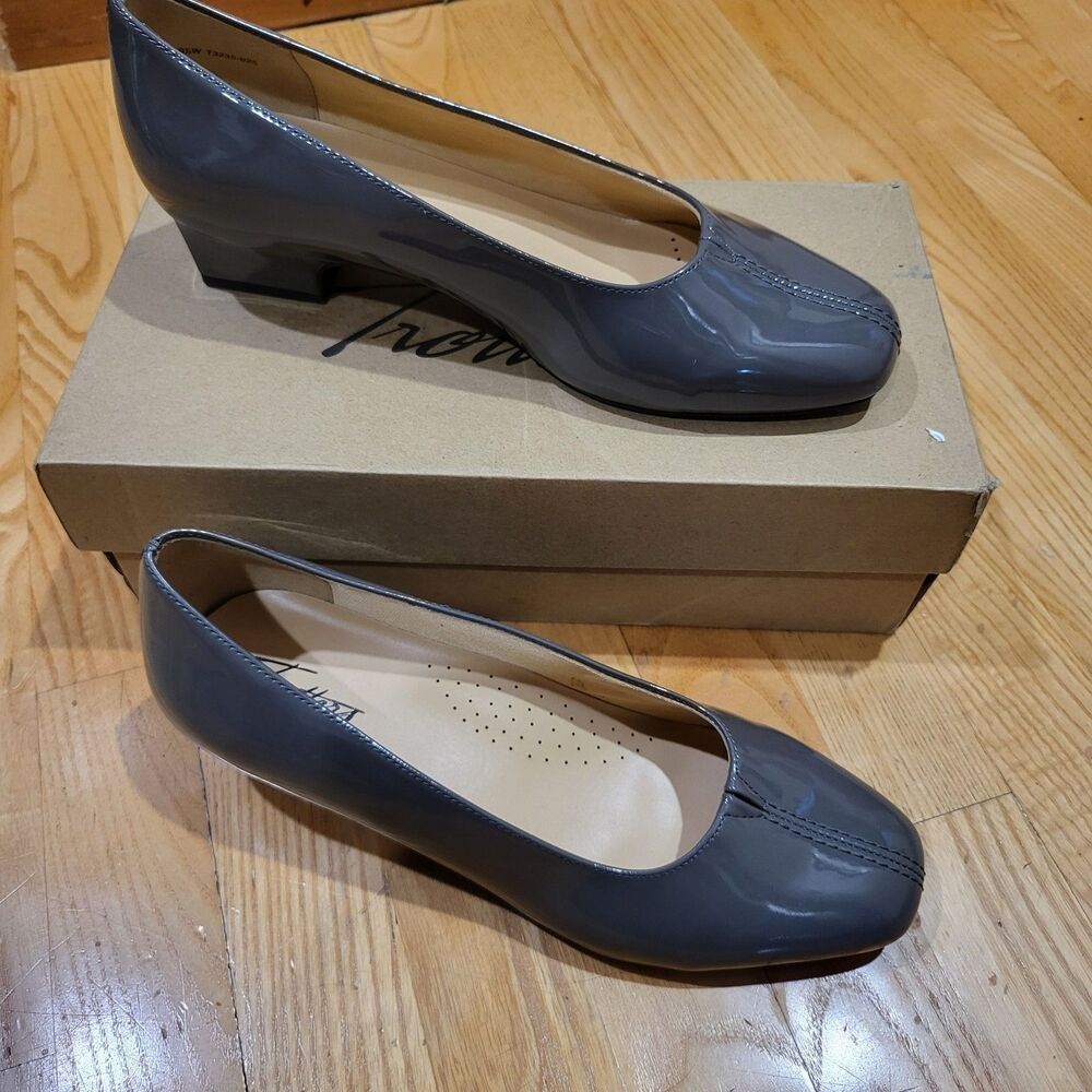 Trotters Doris T3235-025 Womens Gray Patent Leather Pumps Heels Shoes Size 9.5 W